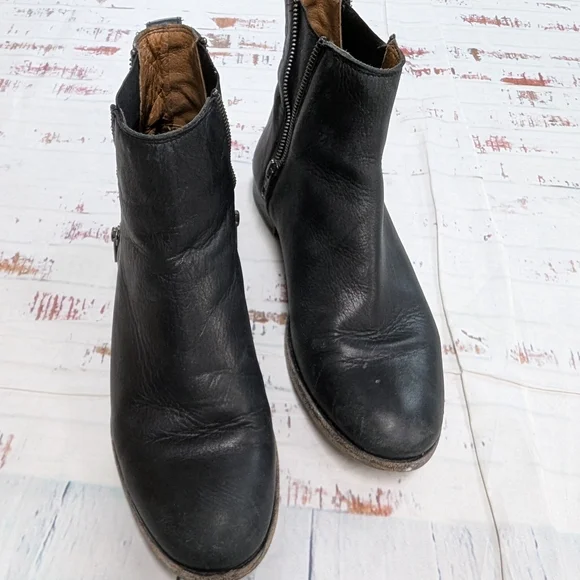 Frye Carly Leather Zip Chelsea ankle booties - Picture 7 of 8